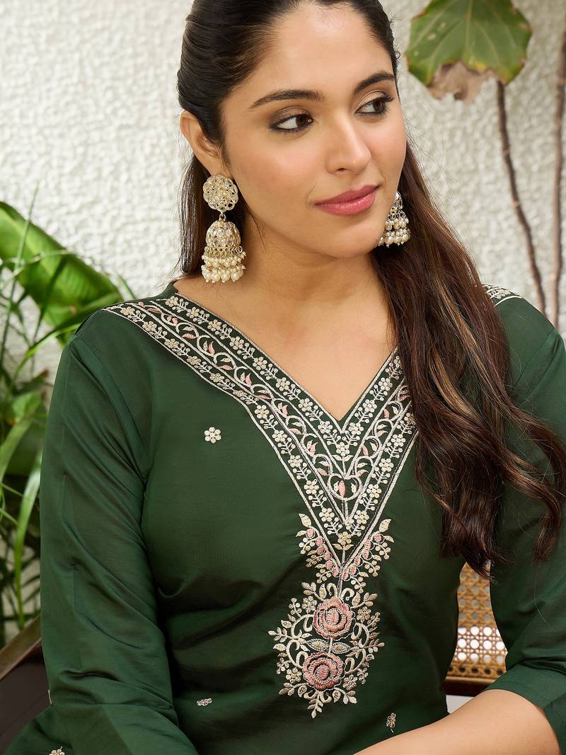Green color silk blend embroidery long kurta