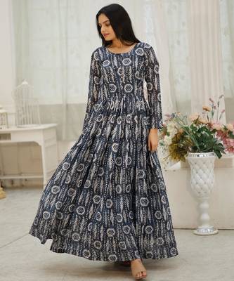 Embroidery zari sequance work with full flaired gown 3