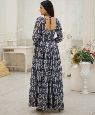 Embroidery zari sequance work with full flaired gown 5