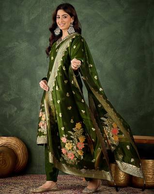 mehendi fancy organza kurta set 3