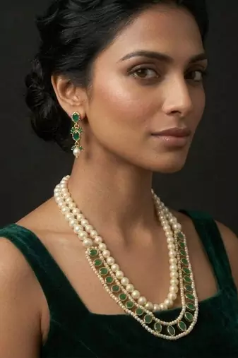 Royal emerald green pearl layered necklace set with earrings for women