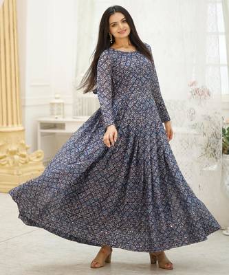 Embroidery zari sequance work with full flaired gown 4