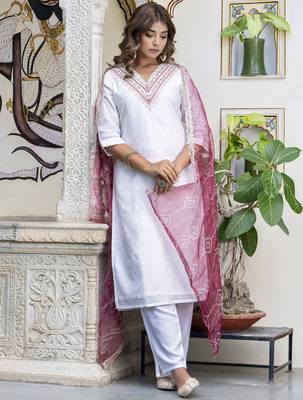 white fancy chanderi silk kurta set 2