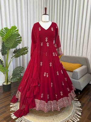 Red embroidered faux georgette anarkali suit set 2