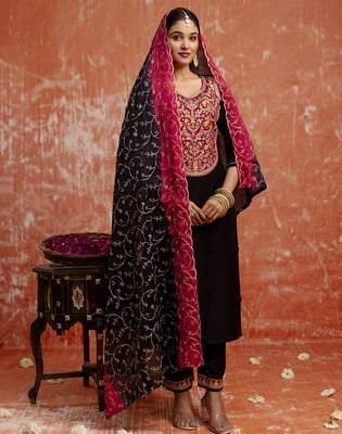 black fancy viscose rayon kurta set 2