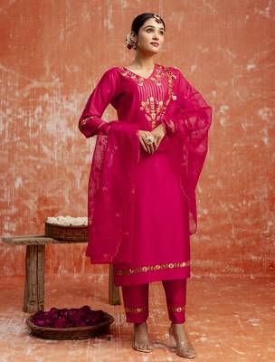 pink fancy viscose rayon kurta set 3