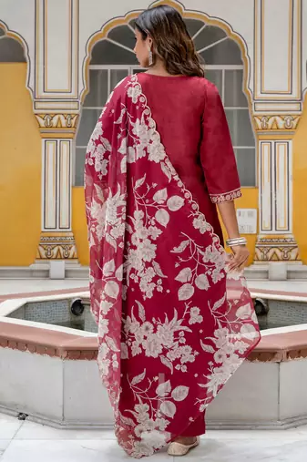 maroon fancy viscose rayon kurta set