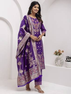 purple fancy jacquard kurta set 3