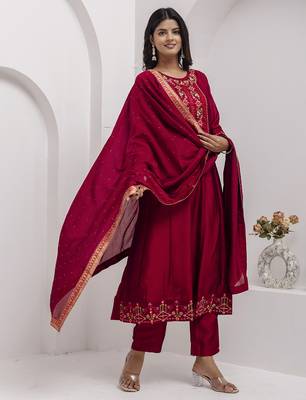 red fancy silk kurta set 2
