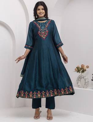 teal fancy silk kurta set 2