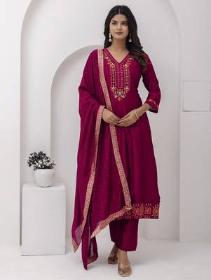scarlet-red fancy silk kurta set 2