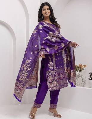 purple fancy jacquard kurta set 4
