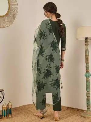 Floral embroidered viscose rayon round neck kurta trouser & dupatta 2