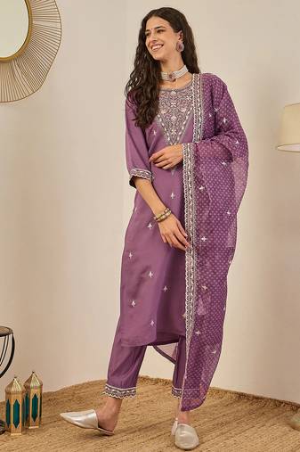 Floral embroidered silk blend round neck kurta trouser & dupatta