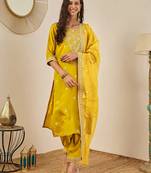 Floral embroidered silk blend round neck kurta trouser & dupatta