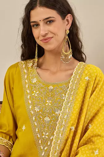 Floral embroidered silk blend round neck kurta trouser & dupatta