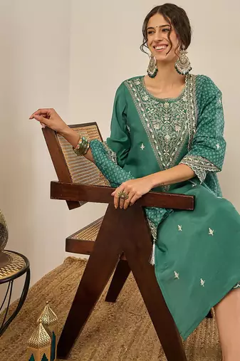 Floral embroidered silk blend round neck kurta trouser & dupatta
