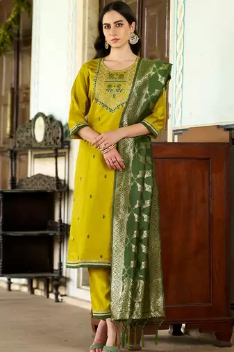 Floral embroidered viscose rayon round neck kurta trouser & dupatta