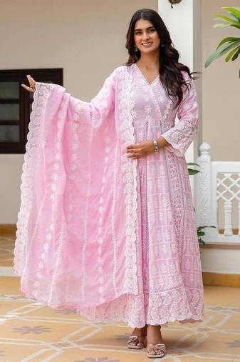 Women’s pink mal cotton lucknowi work gown set