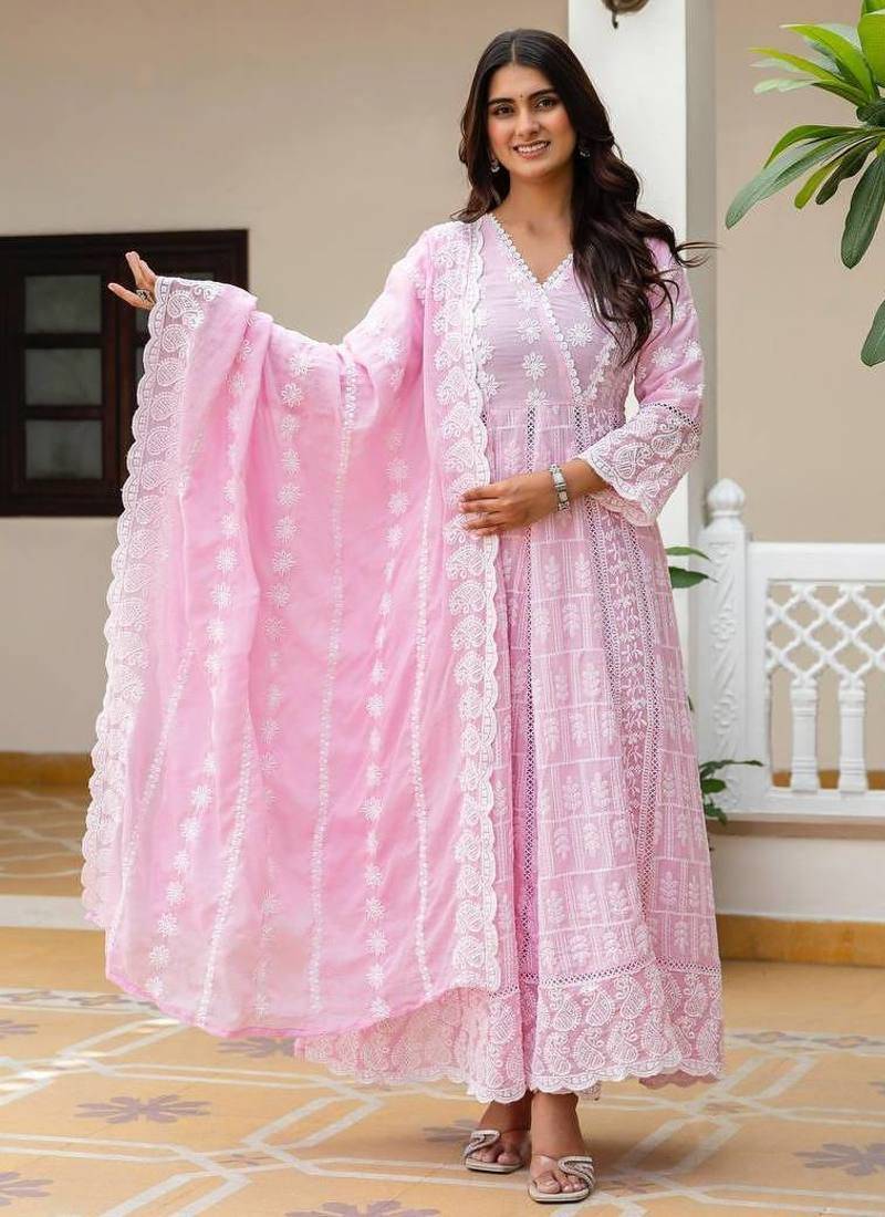 Women’s pink mal cotton lucknowi work gown set