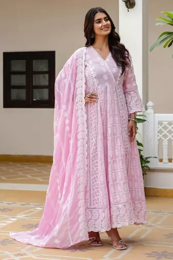 Women’s pink mal cotton lucknowi work gown set
