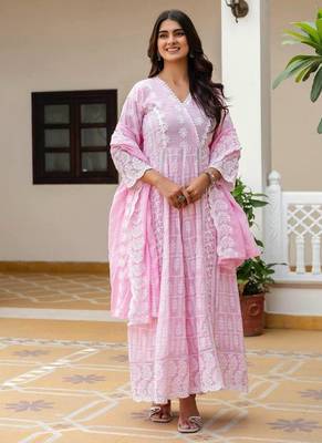 Women   s pink mal cotton lucknowi work gown set 3