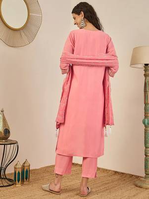 Floral embroidered cotton silk v neck kurta trouser & dupatta 2