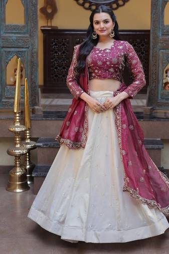 Elegant Cosmos Embroidered Lehenga Choli with Dupatta