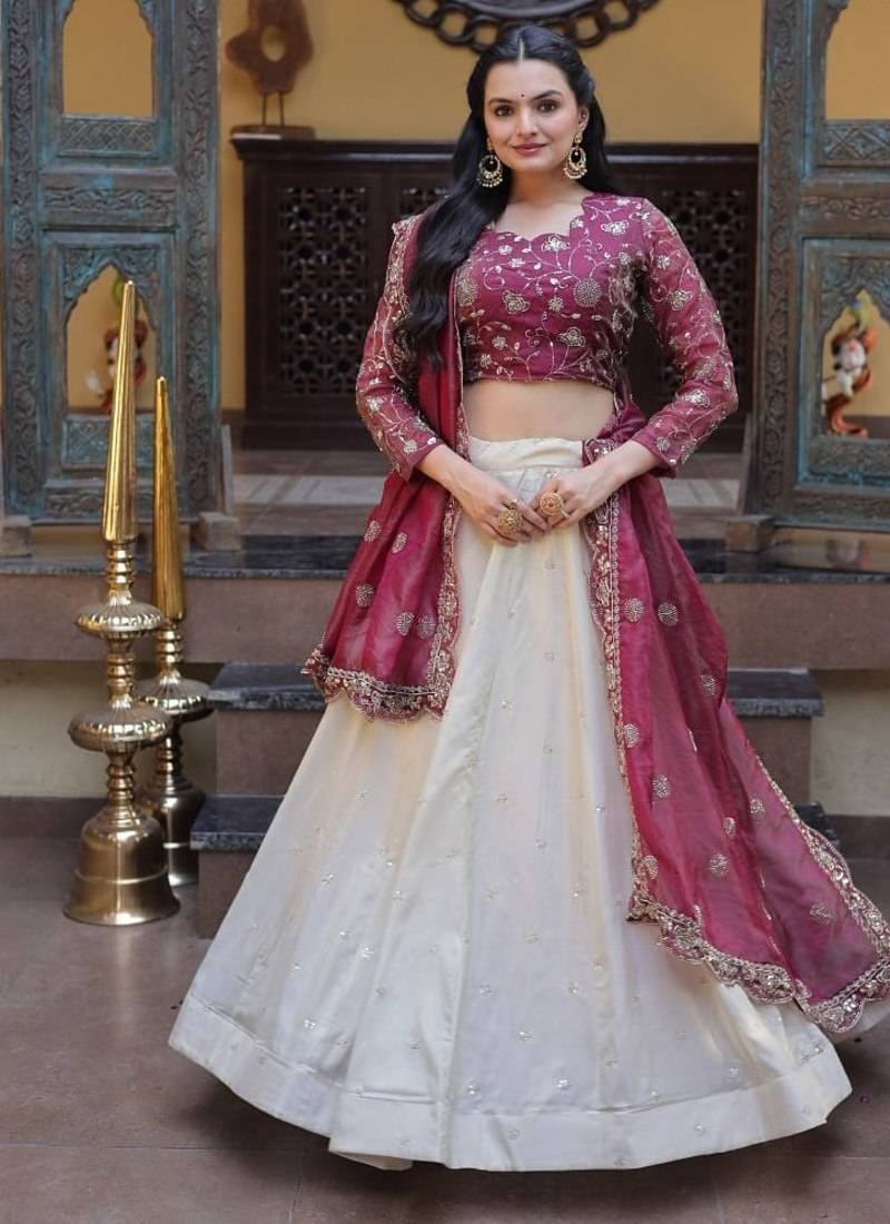Elegant Cosmos Embroidered Lehenga Choli with Dupatta