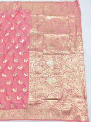 Pink zari woven silk blend saree with blouse piece 2