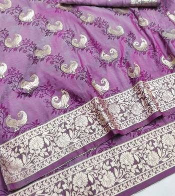 Wine zari woven silk blend saree with blouse piece 3