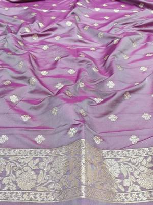 Wine zari woven silk blend saree with blouse piece 4