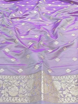 Purple zari woven silk blend saree with blouse piece 4