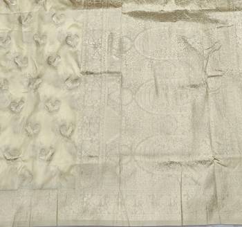 Cream zari woven silk blend saree with blouse piece 5