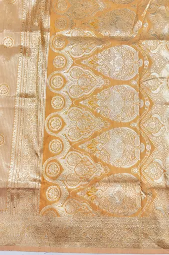 Mustard zari woven silk blend saree with blouse piece