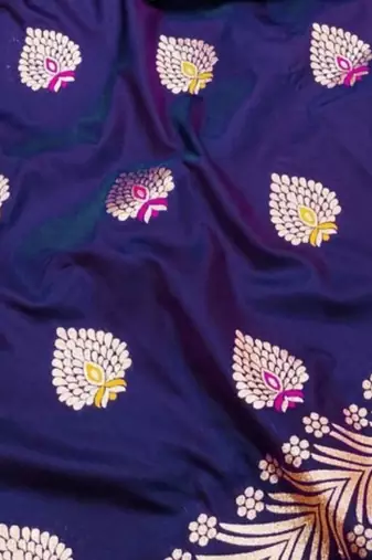Purple zari woven silk blend saree with blouse piece