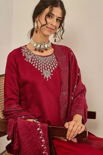 Floral embroidered viscose rayon round neck kurta trouser & dupatta