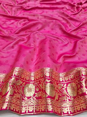 Pista zari woven patola silk blend festive saree with blouse piece 4
