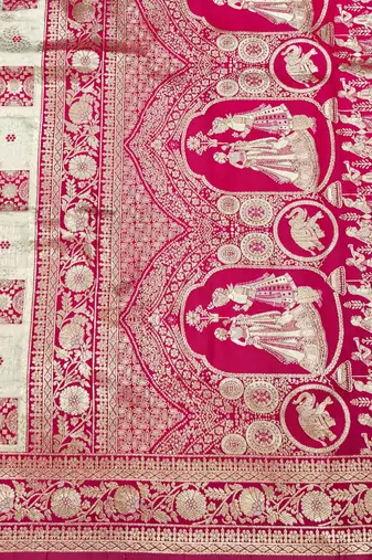 Cream zari woven patola silk blend festive saree with blouse piece