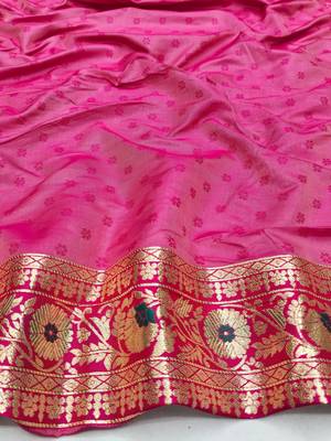 Blue zari woven patola silk blend festive saree with blouse piece 4