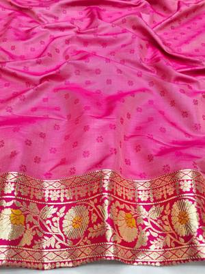Gold zari woven patola silk blend festive saree with blouse piece 4