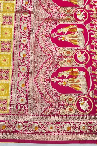 Gold zari woven patola silk blend festive saree with blouse piece