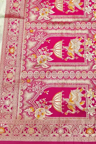 Cream zari woven silk blend saree with blouse piece