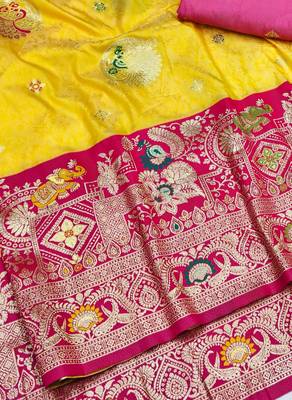 Gold zari woven silk blend saree with blouse piece 3