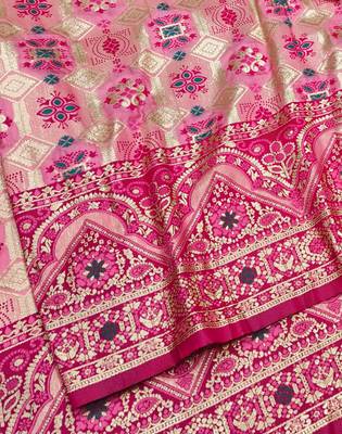 Pink zari woven patola silk blend festive saree with blouse piece 3
