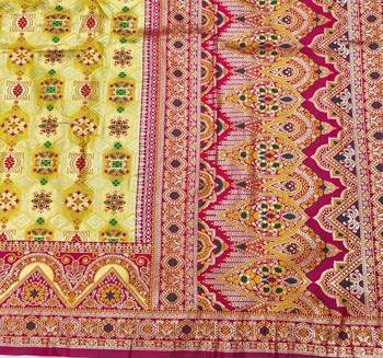 Gold zari woven patola silk blend festive saree with blouse piece 5