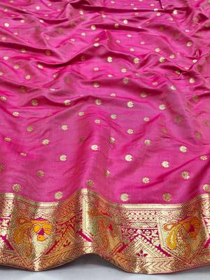 Light green zari woven silk blend saree with blouse piece 4