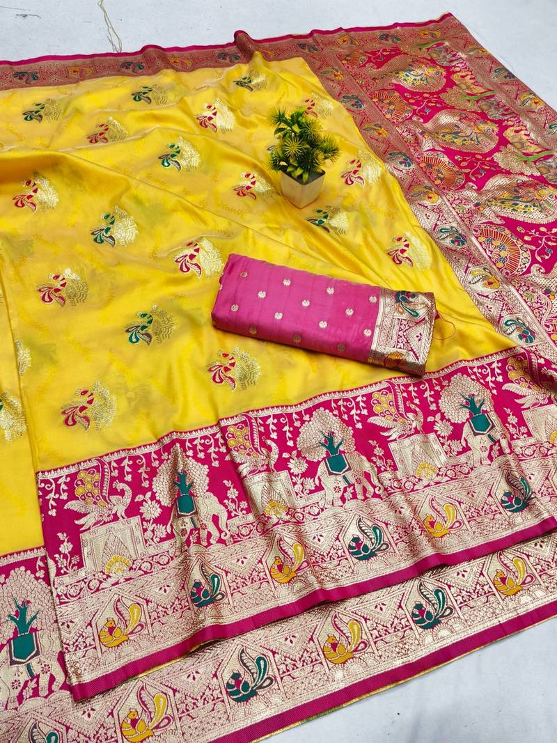 Gold zari woven banarasi silk blend saree with blouse piece
