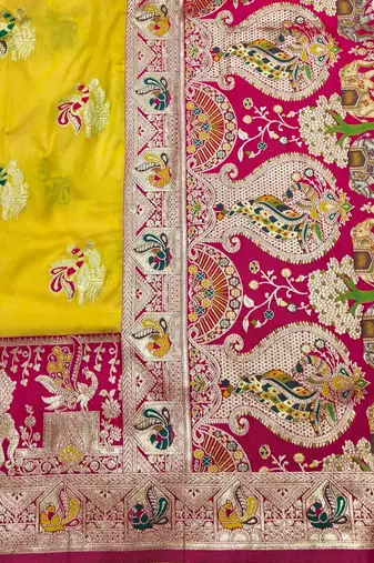 Gold zari woven silk blend saree with blouse piece