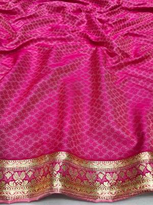 Pink zari woven patola silk blend festive saree with blouse piece 4